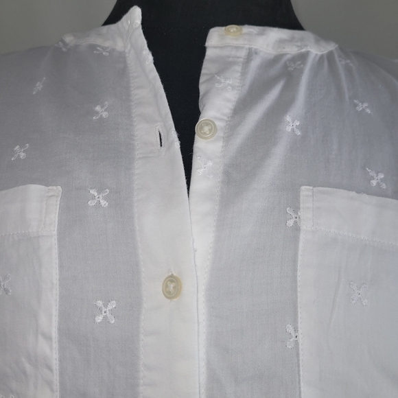 Loft White Embroidered Button-Up Blouse with Cap Short Sleeves Size Small - Picture 2 of 10
